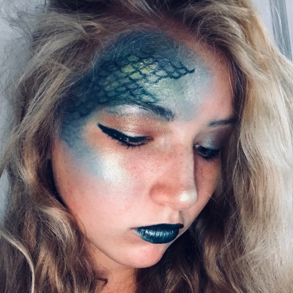 Meet your Posher, Bekah